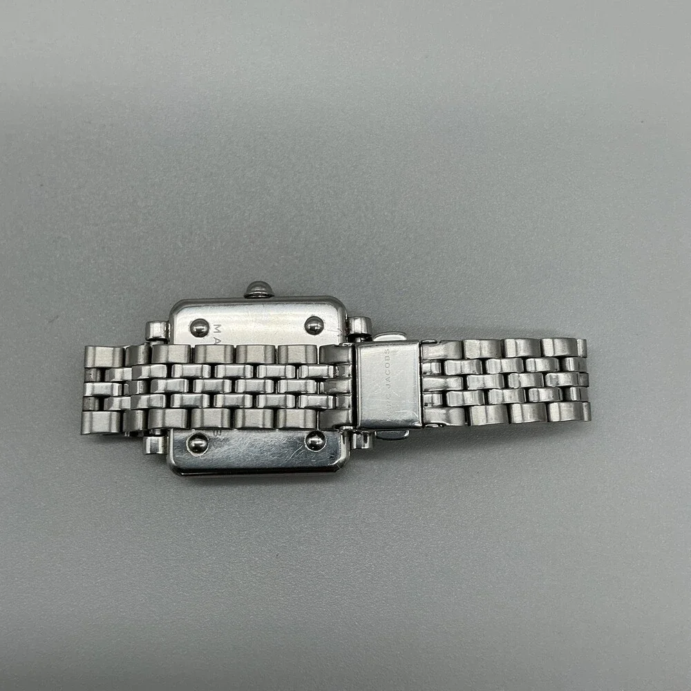 Marc Jacobs MJ3461 Womens Watch 30mm Square Dial Stainless New Battery 6